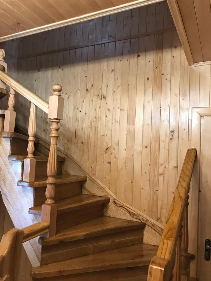 Villa Ялинка Myhove Esterno foto