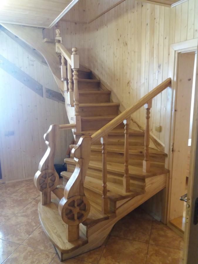 Villa Ялинка Myhove Esterno foto