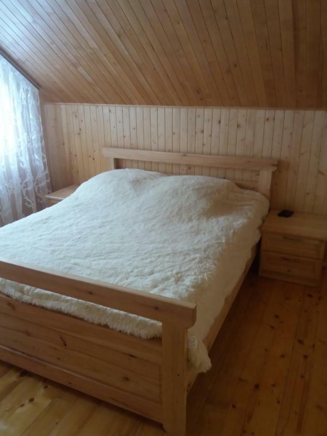 Villa Ялинка Myhove Esterno foto